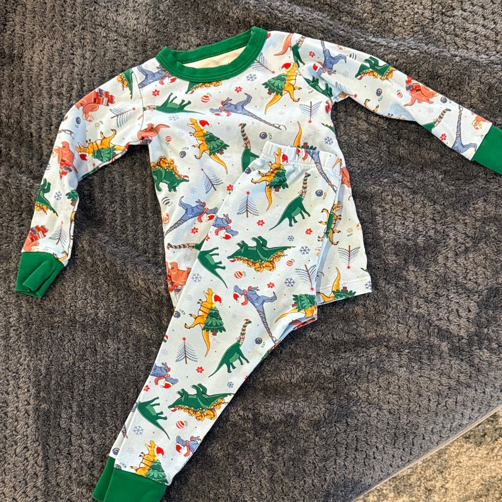 Magnolia Kids Dinosaur Pajama Set - Green and White